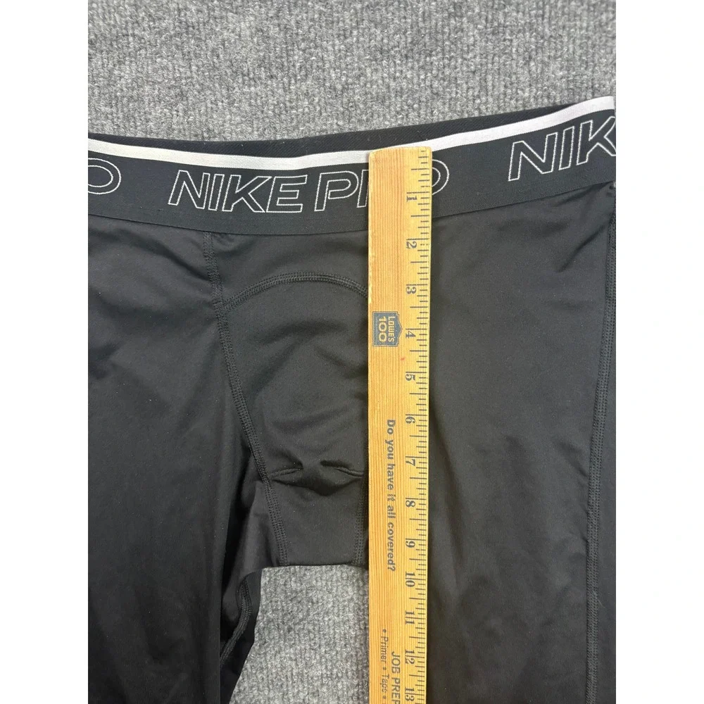 Nike Pro Leggings Women Medium Black Dri-FIT Tight Fit Compression Swoosh